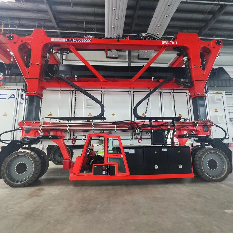 80T électriques écartent les jambes le camion de transporteur 7km/h 3km/h pour la manipulation de charges lourdes